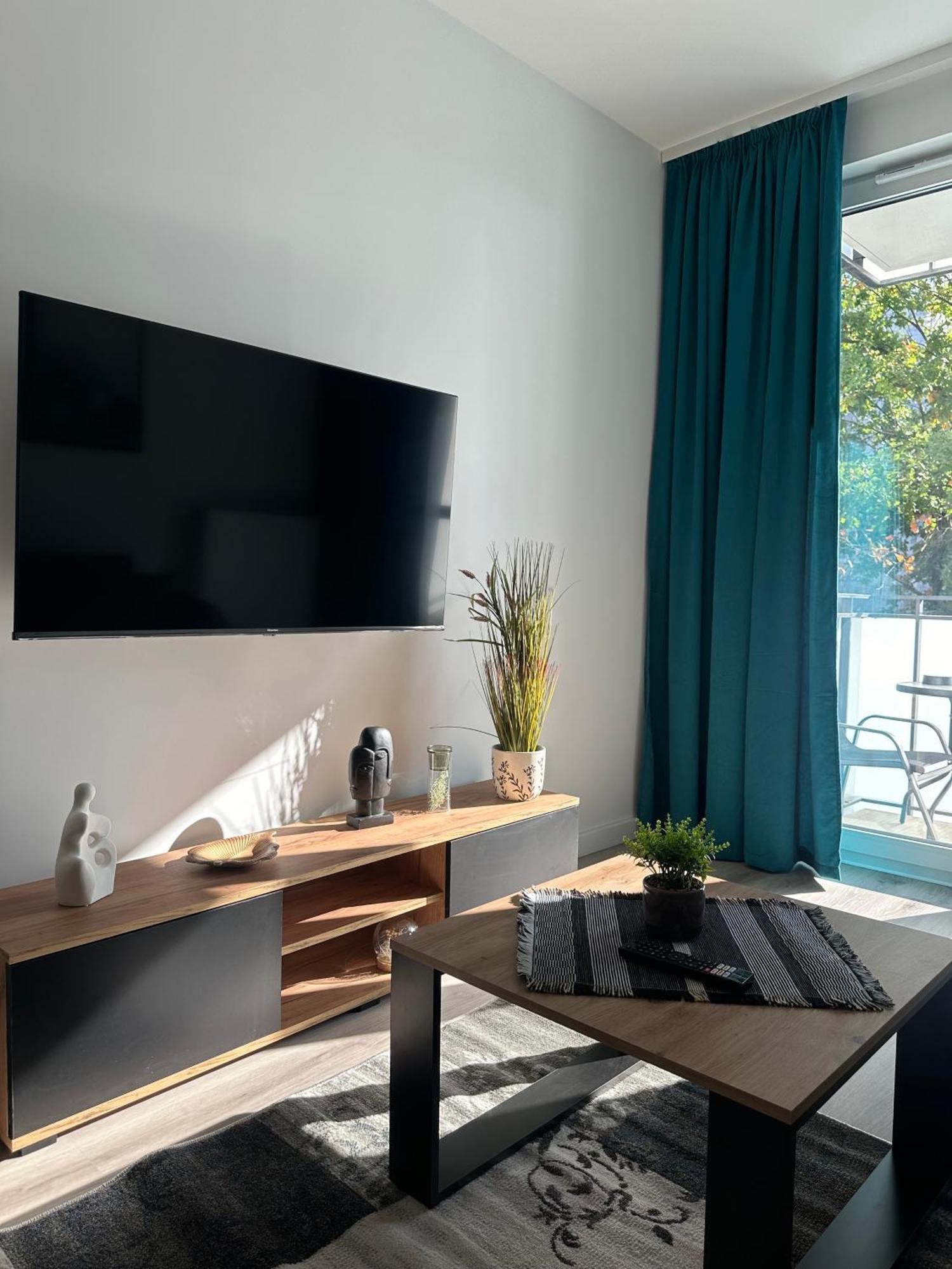 Skytravel 26 Apartament Pileckiego Nowy Dwor Mazowiecki Airport Modlin 24H Экстерьер фото